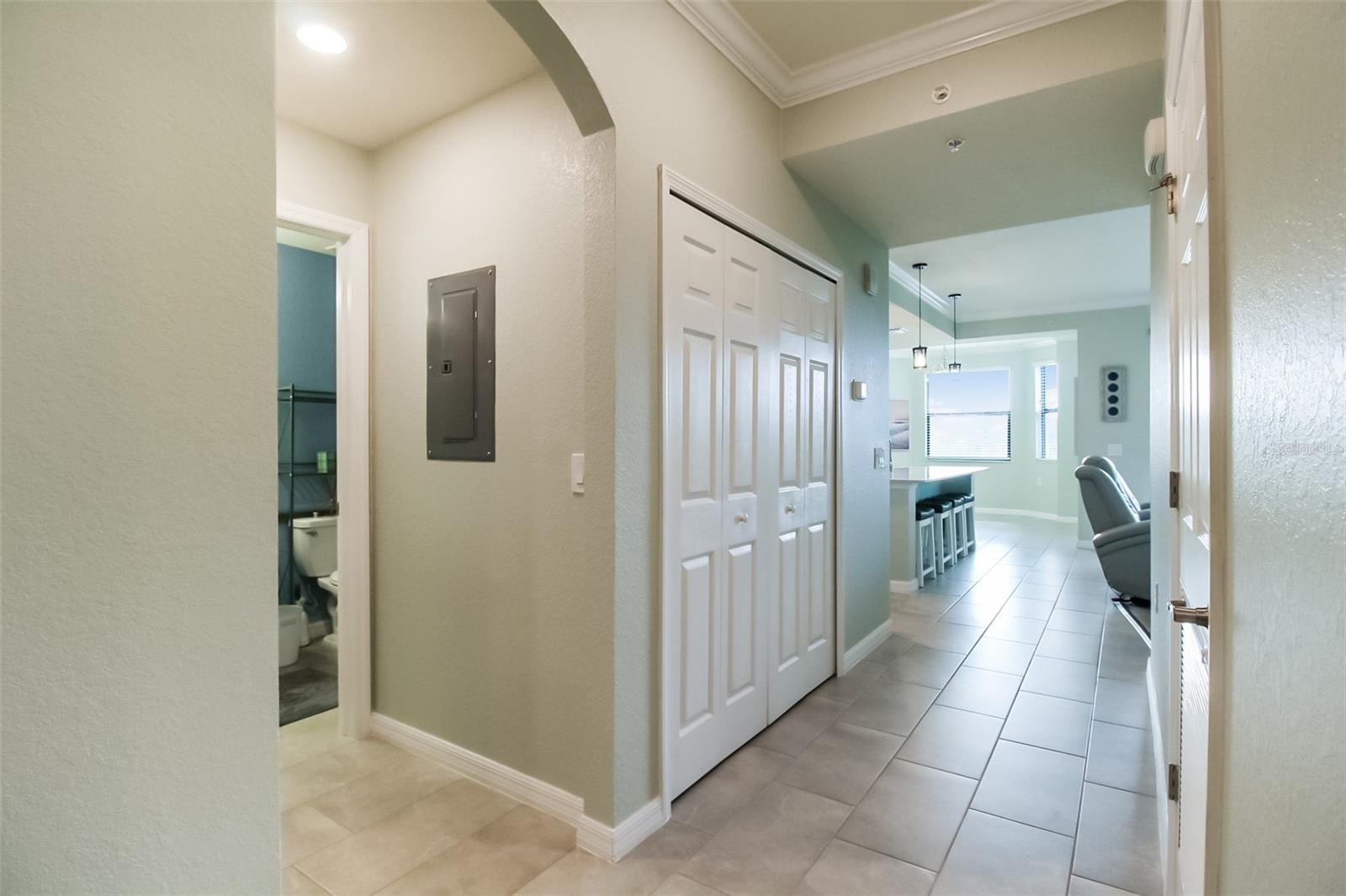 Image 16 of 40 For 17810 Gawthrop Drive 207