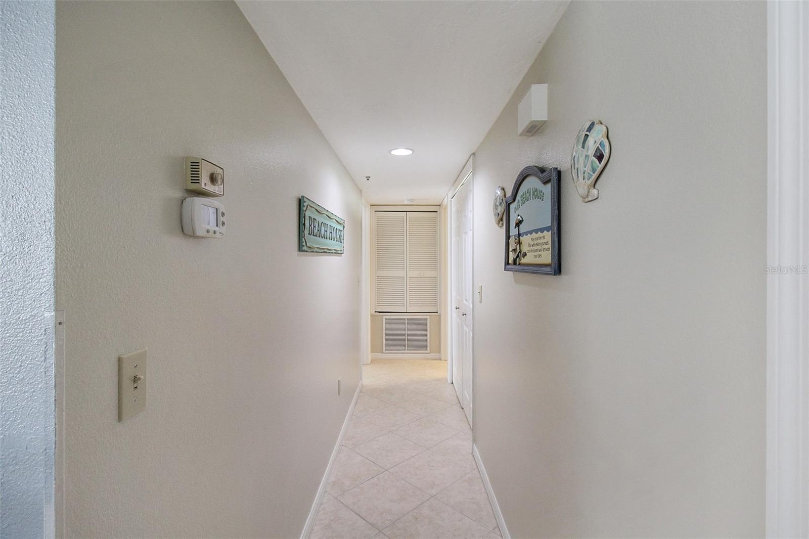 Image 28 of 33 For 1364 Siesta Bayside Drive 1364-c