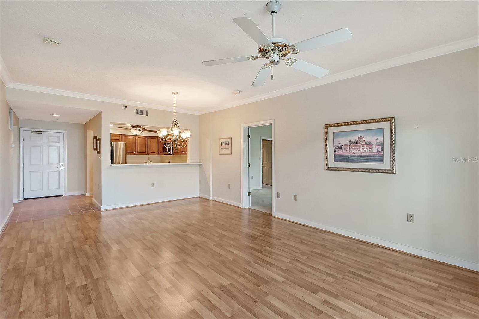 Image 11 of 46 For 3731 Sarasota Square Boulevard 105-d