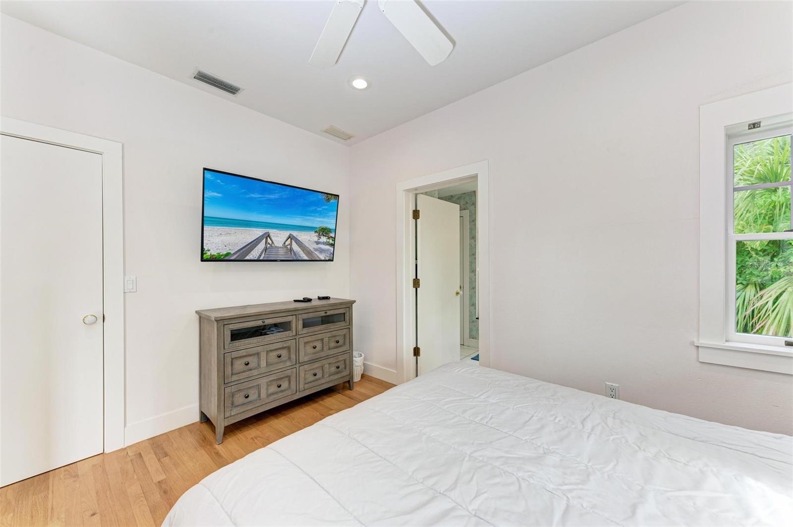 Image 5 of 96 For 7520 Manasota Key Road