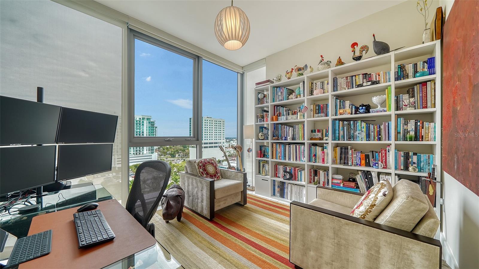 Listing photo id 60 for 1155 Gulfstream Avenue 1201