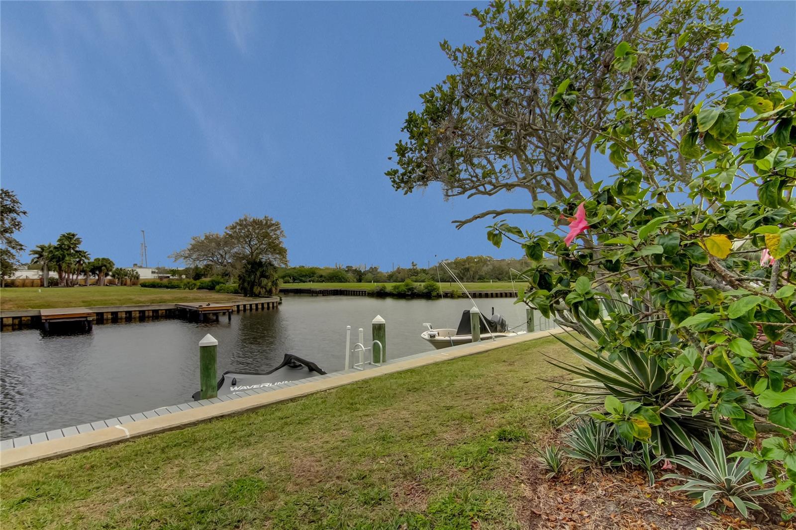 Details for 420 Moorings Cove Drive 420, TARPON SPRINGS, FL 34689