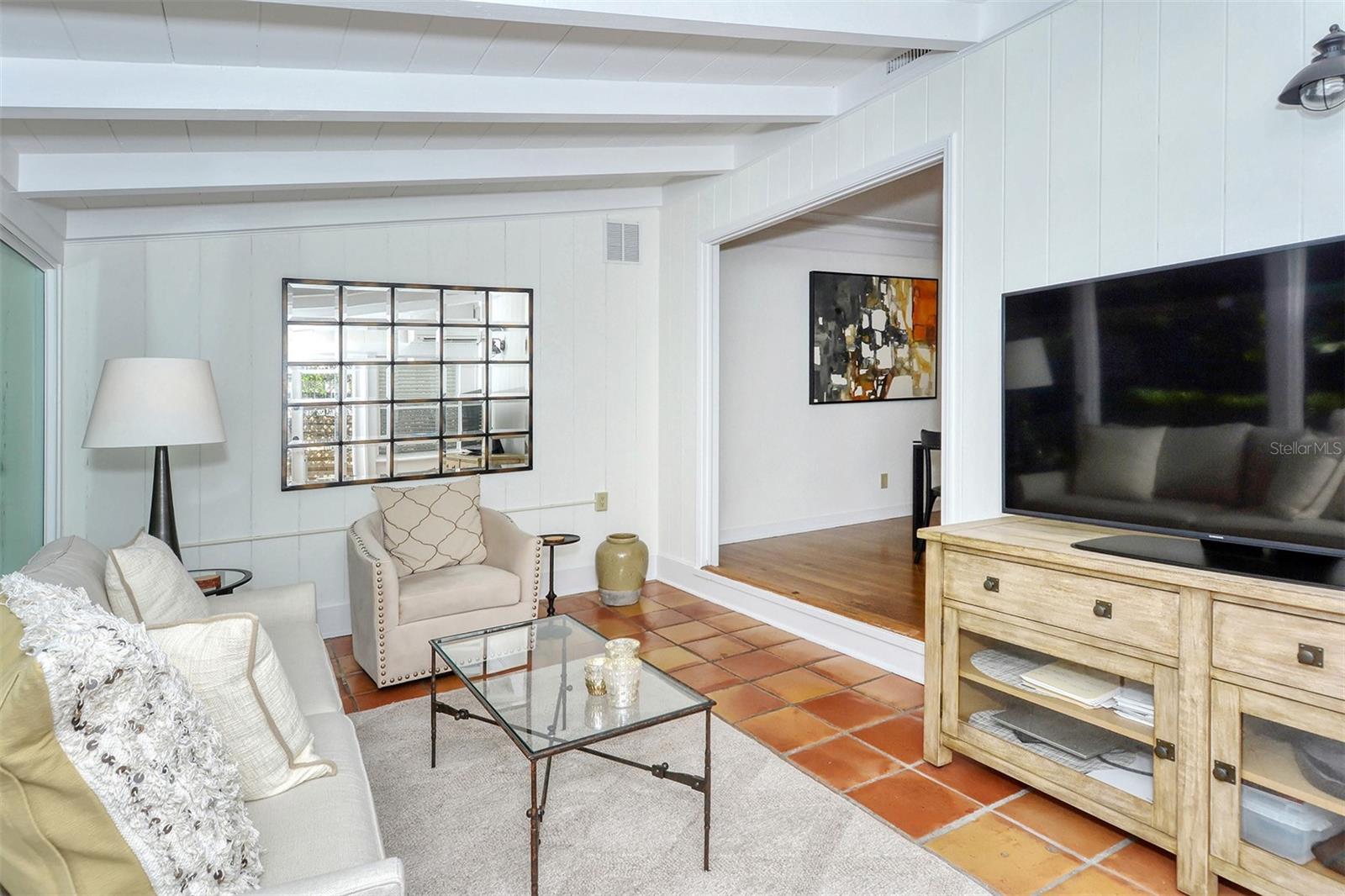 Image 14 of 73 For 1747 Waldemere Street