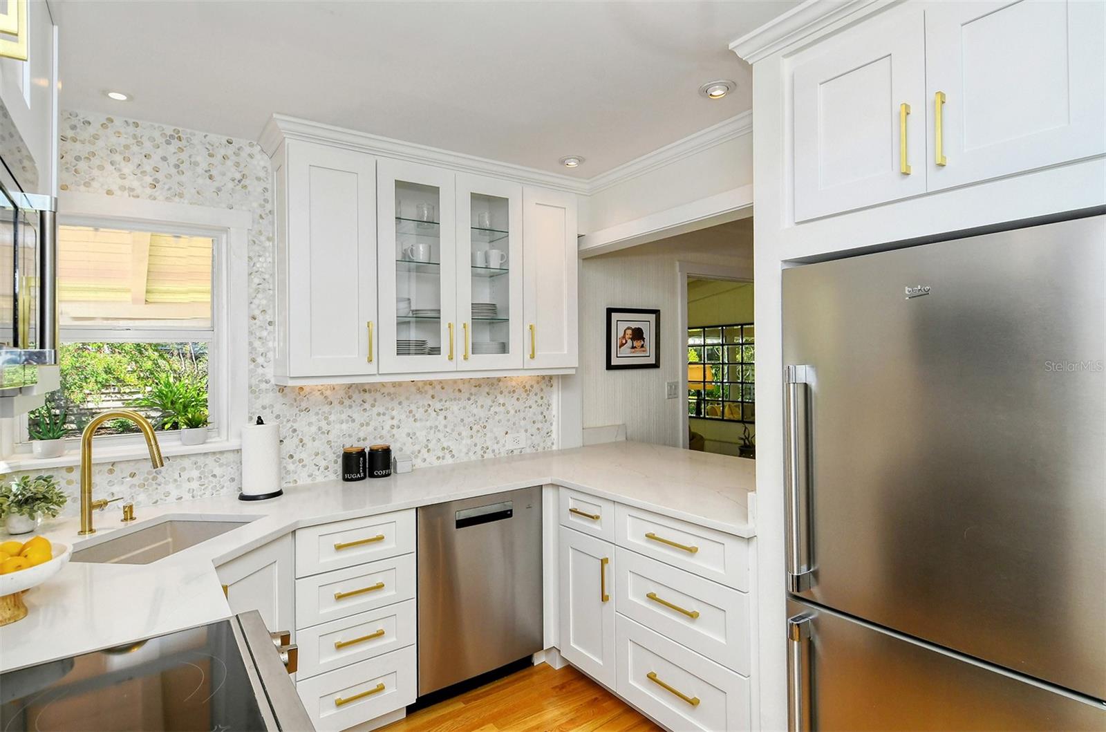 Image 19 of 73 For 1747 Waldemere Street