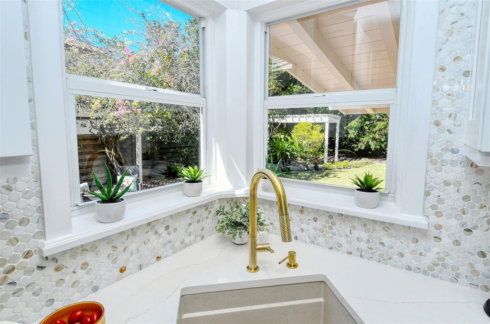 Image 22 of 73 For 1747 Waldemere Street