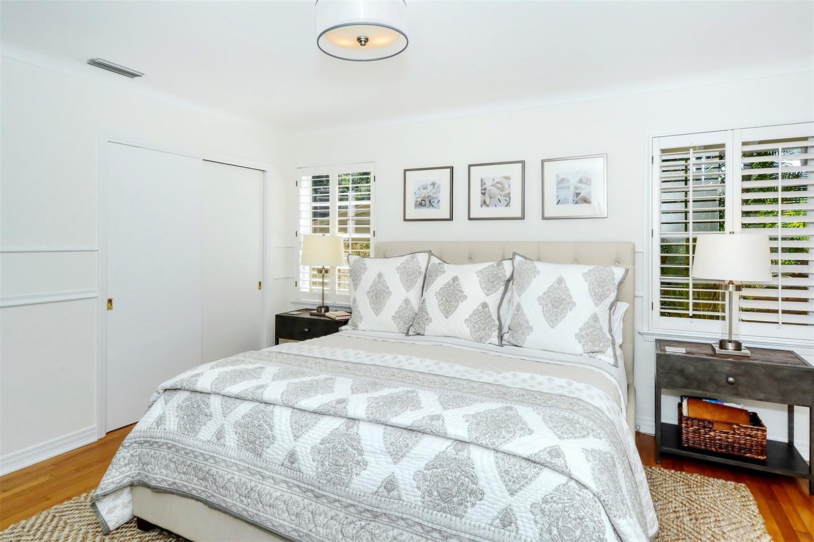 Image 27 of 73 For 1747 Waldemere Street