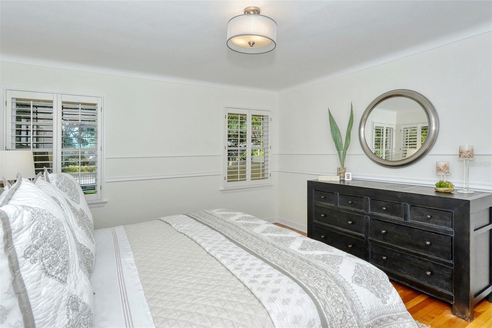 Image 28 of 73 For 1747 Waldemere Street