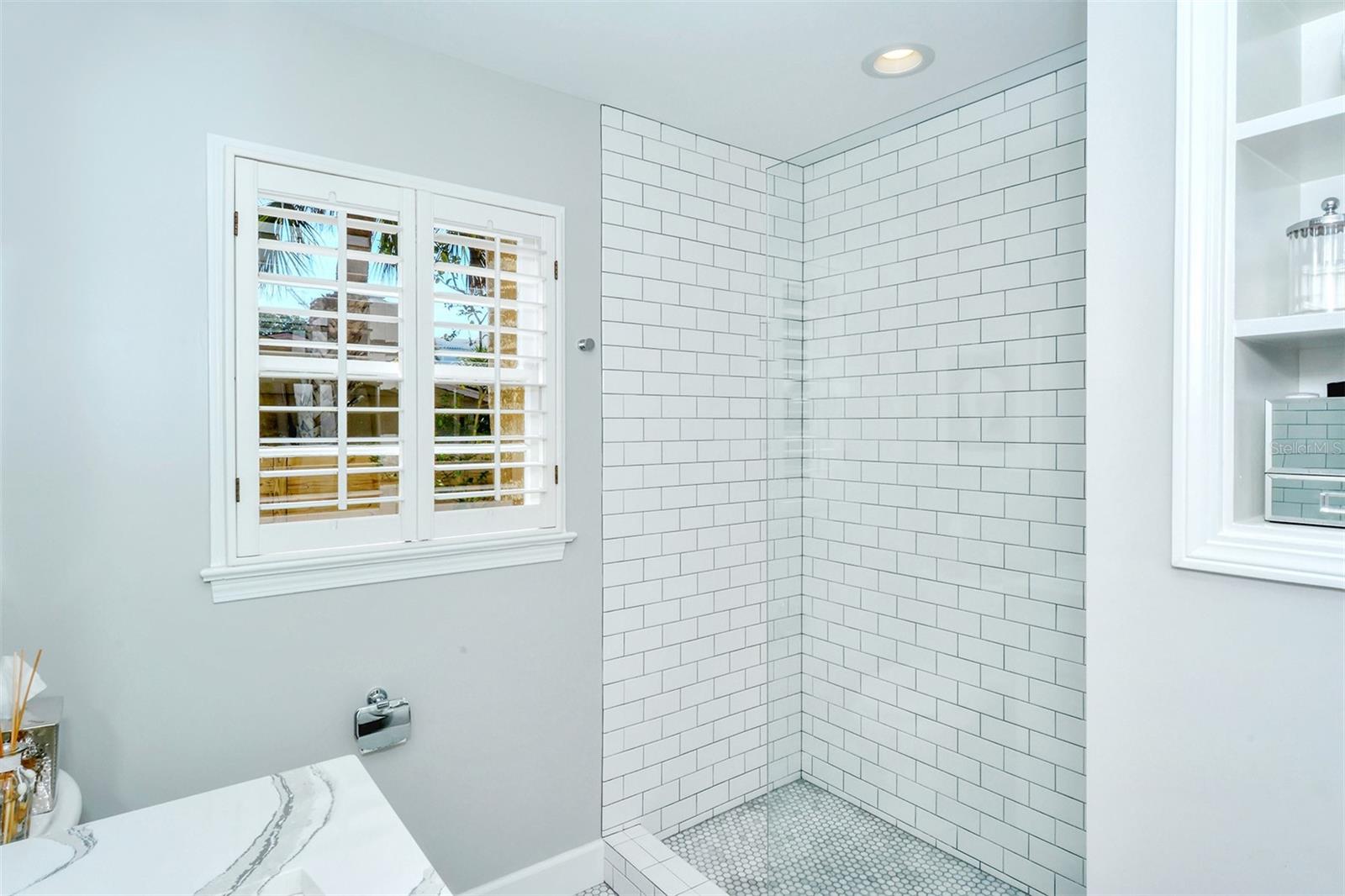 Image 30 of 73 For 1747 Waldemere Street