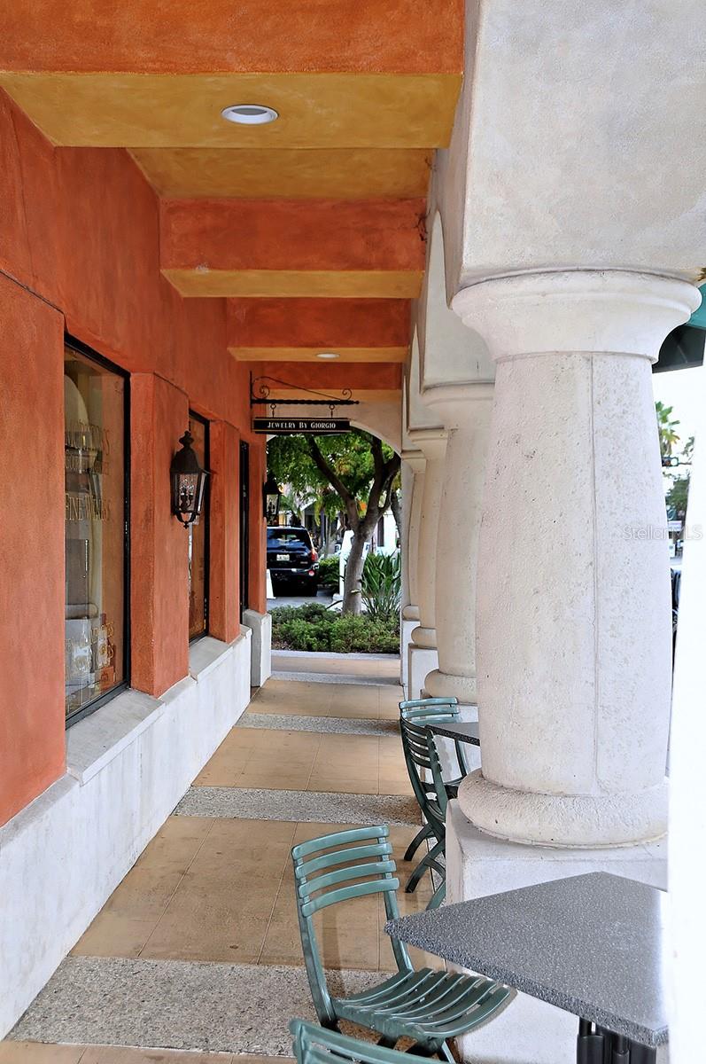 Image 71 of 73 For 1747 Waldemere Street