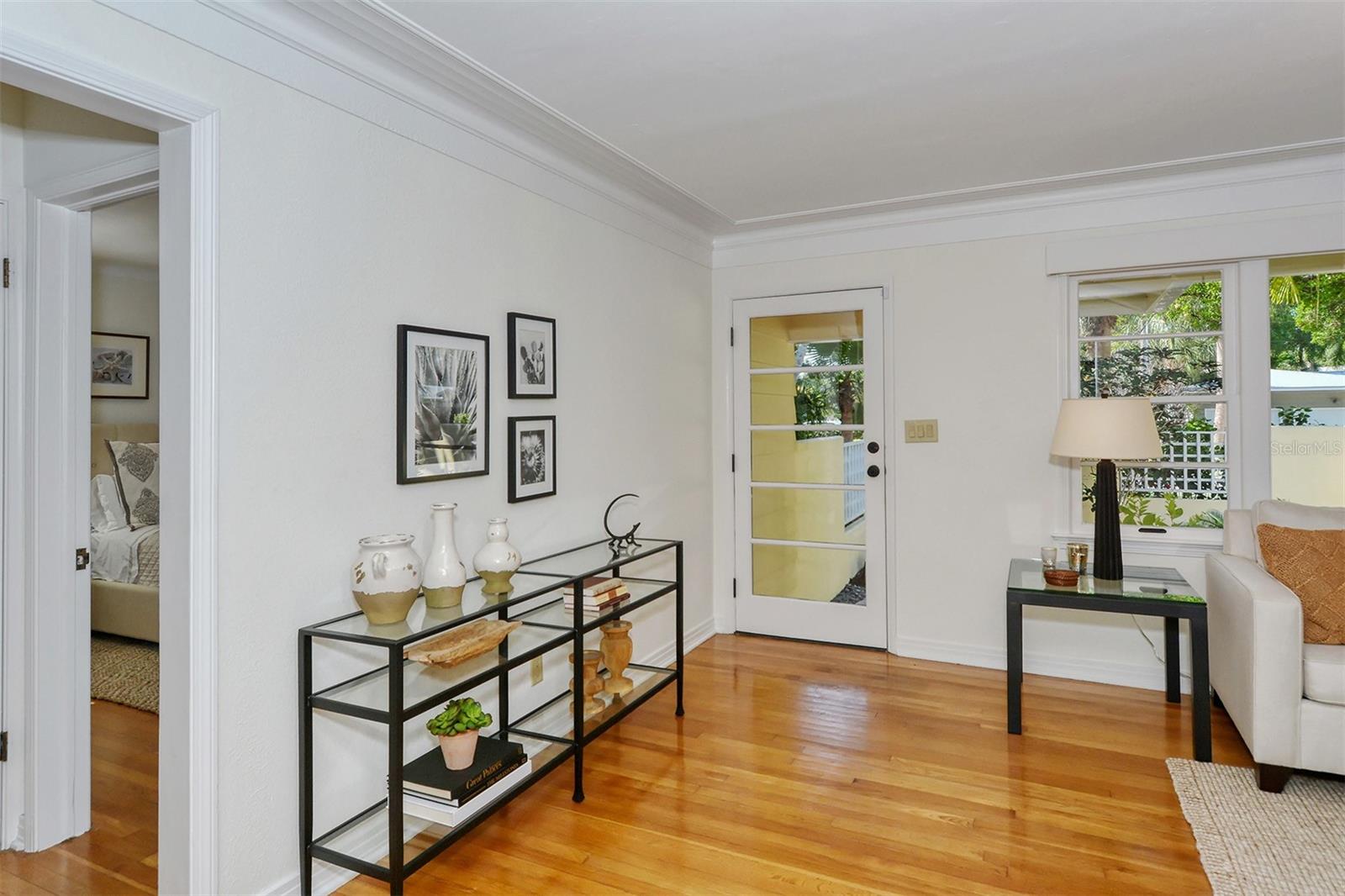 Image 9 of 73 For 1747 Waldemere Street