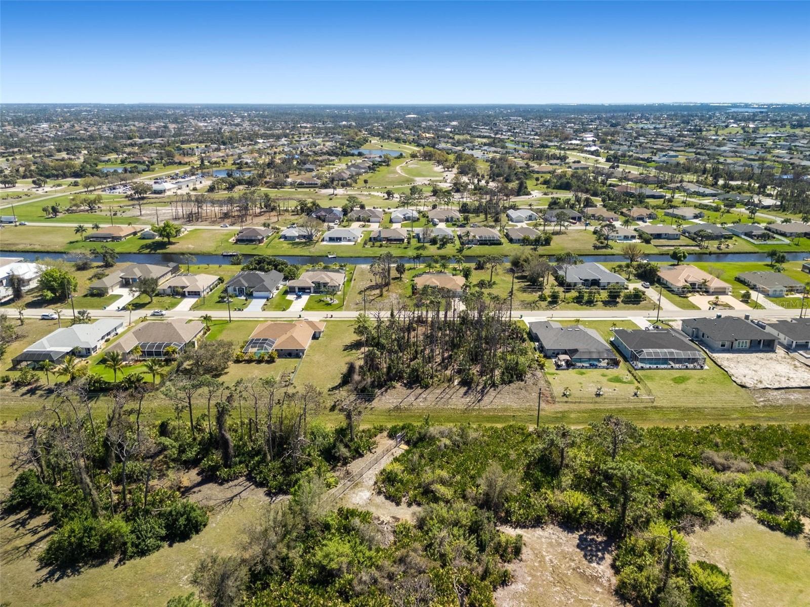 Image 8 of 9 For 451 Boundary Boulevard