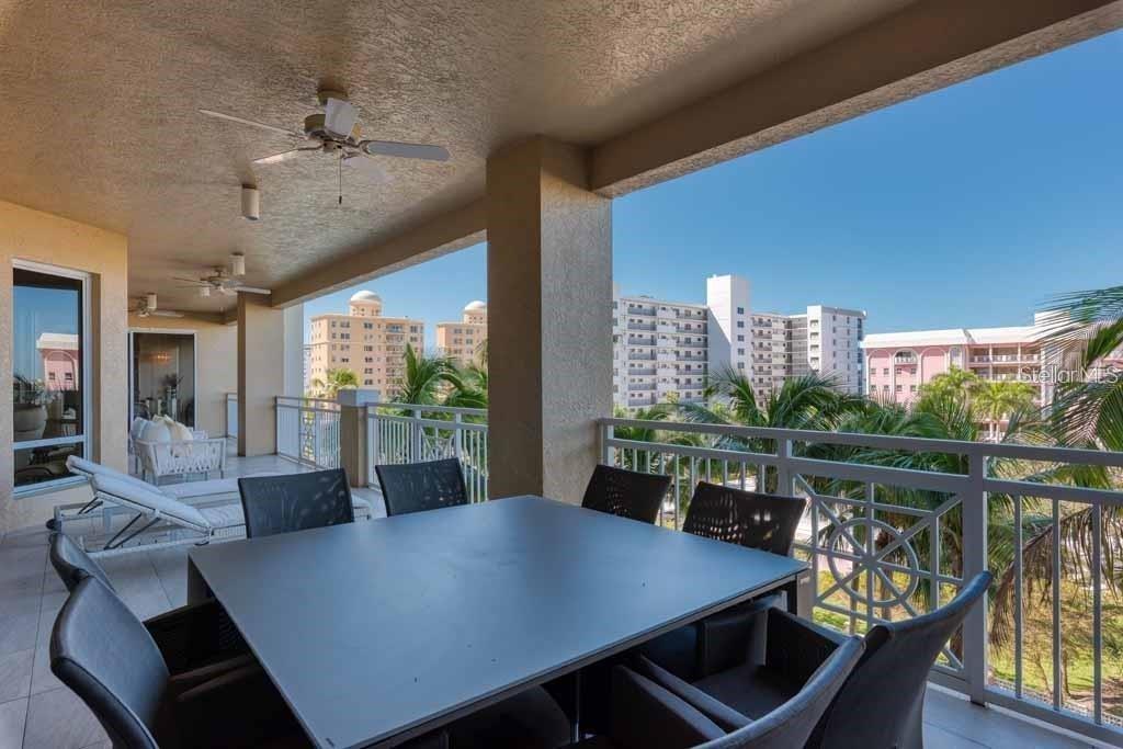 Listing photo id 21 for 35 Watergate Drive 503