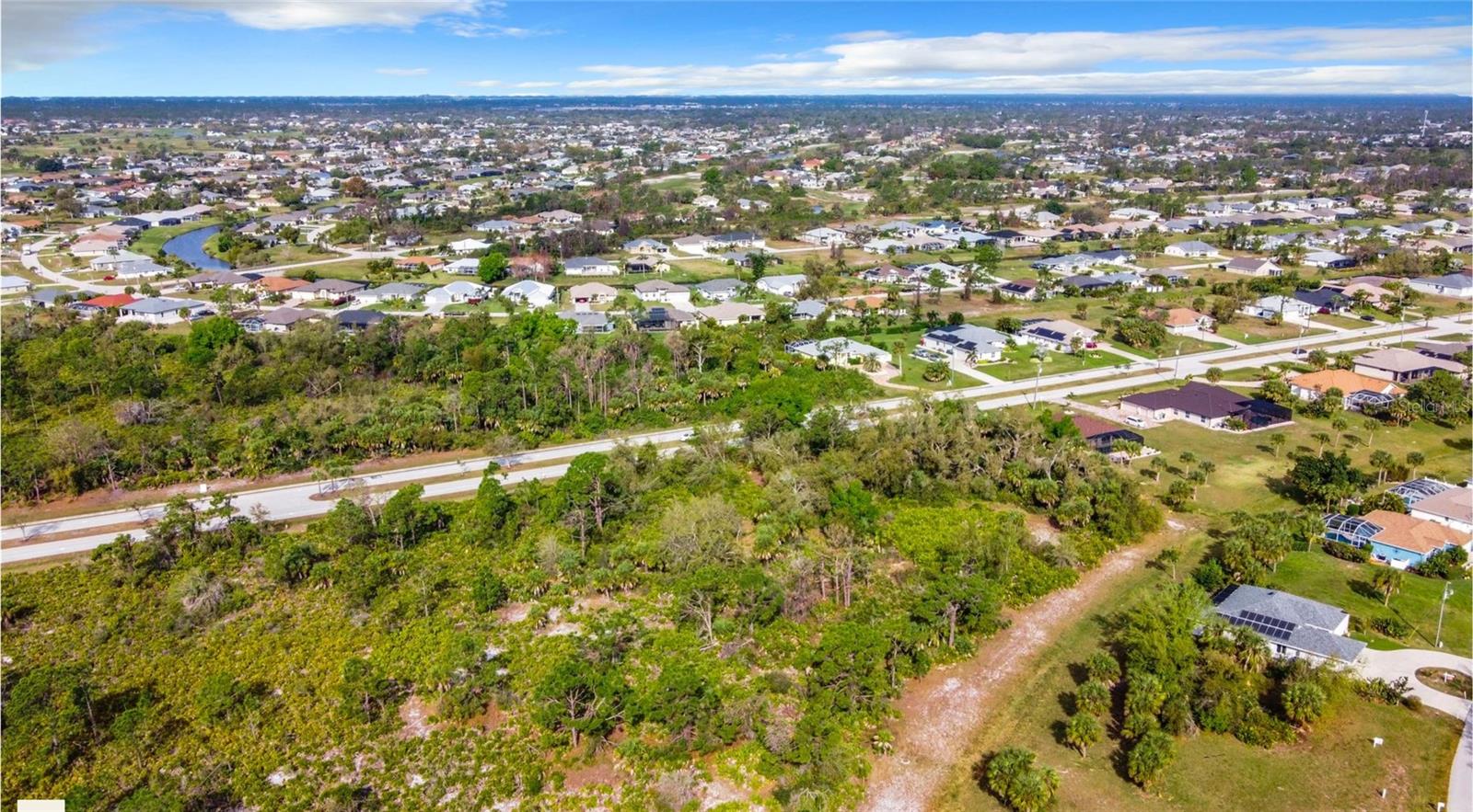 Image 12 of 16 For 152 Rotonda Boulevard N