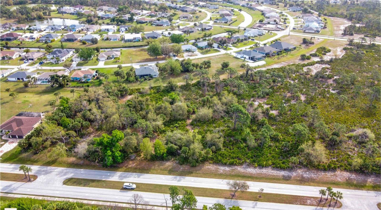Image 8 of 16 For 152 Rotonda Boulevard N