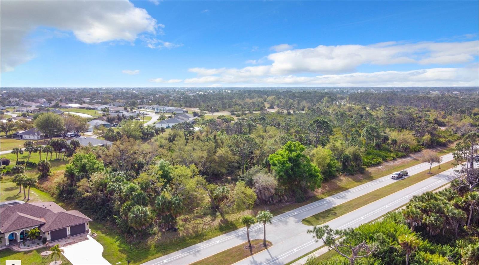 Image 9 of 16 For 152 Rotonda Boulevard N