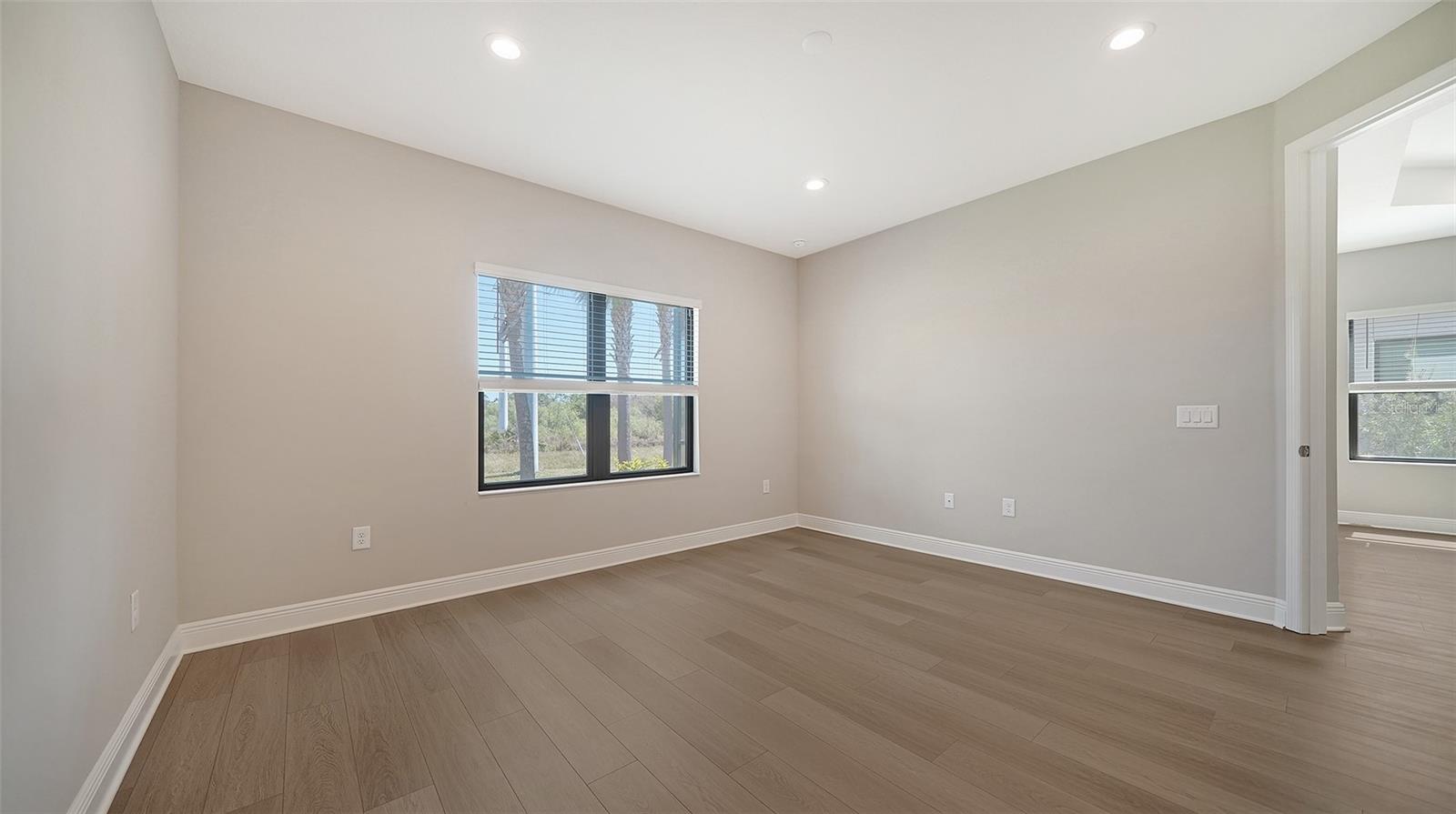 Image 15 of 57 For 27460 Janzen Court