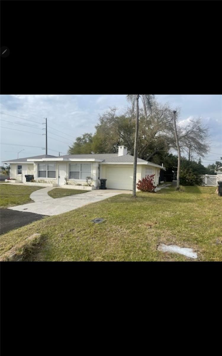 Image 26 of 29 For 711 A & B Pineland Avenue