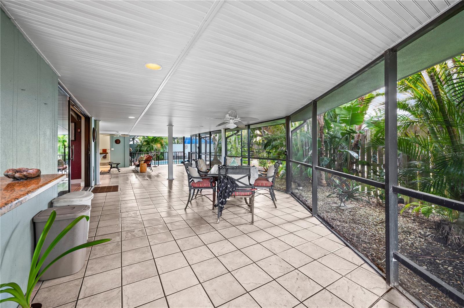 Image 30 of 49 For 104 Graham Street Se