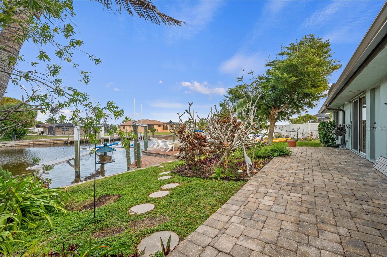 Image 36 of 49 For 104 Graham Street Se