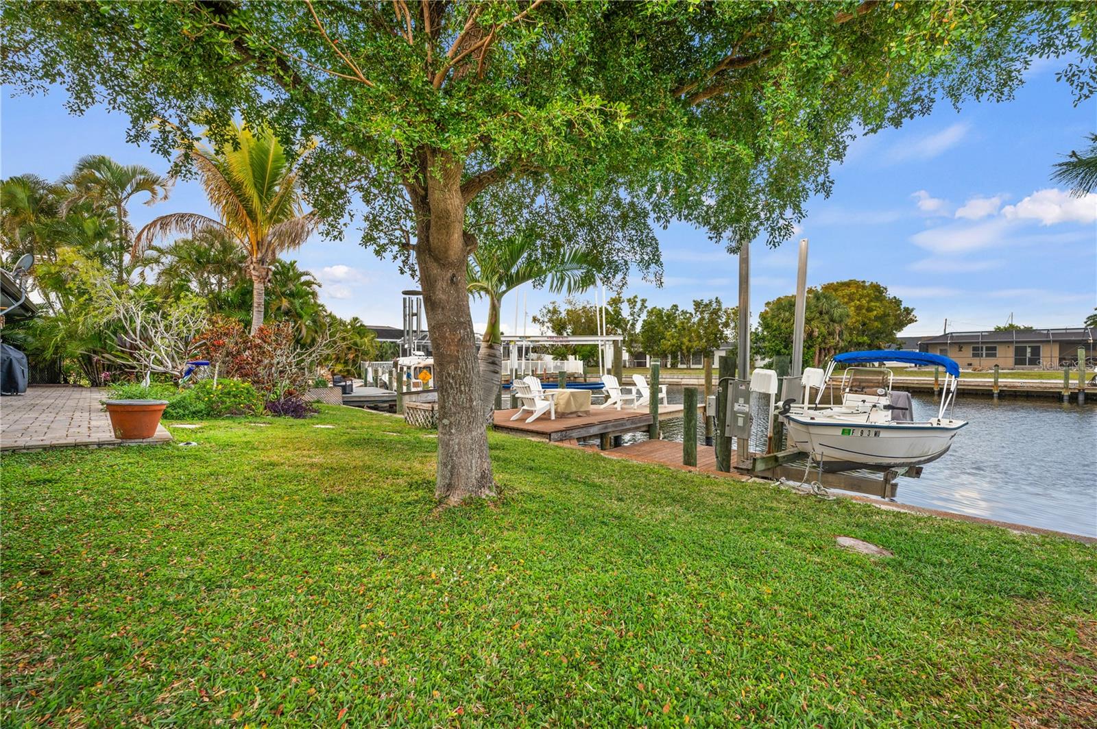 Image 37 of 49 For 104 Graham Street Se