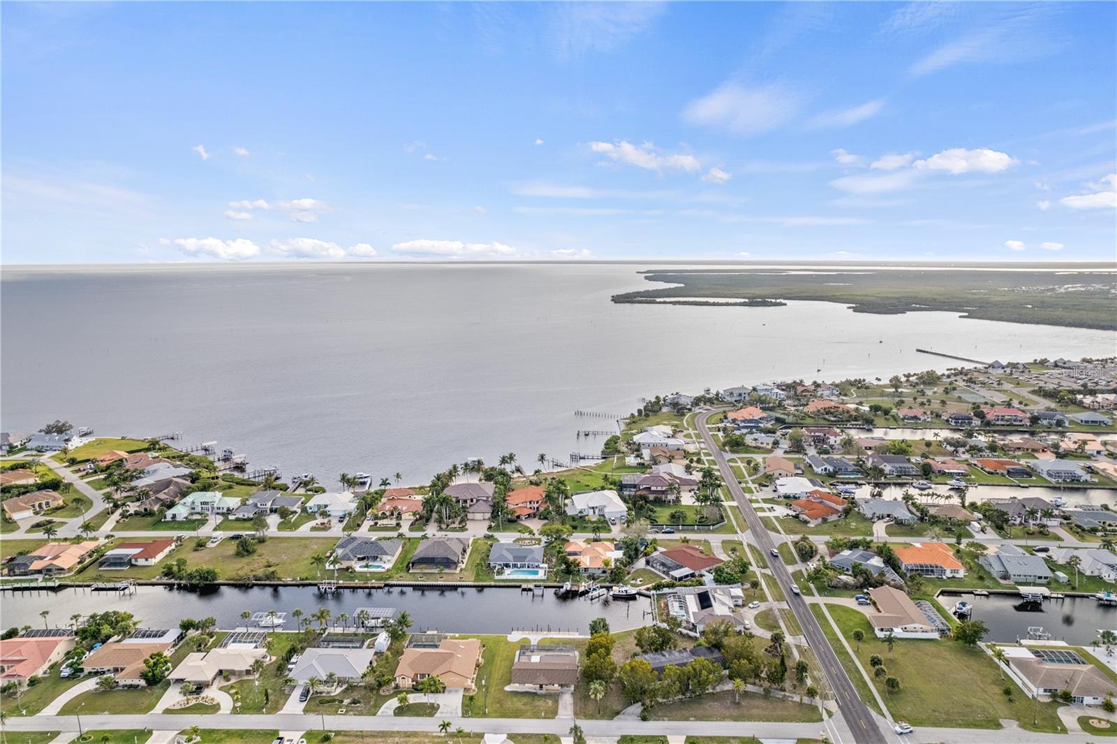 Image 47 of 49 For 104 Graham Street Se