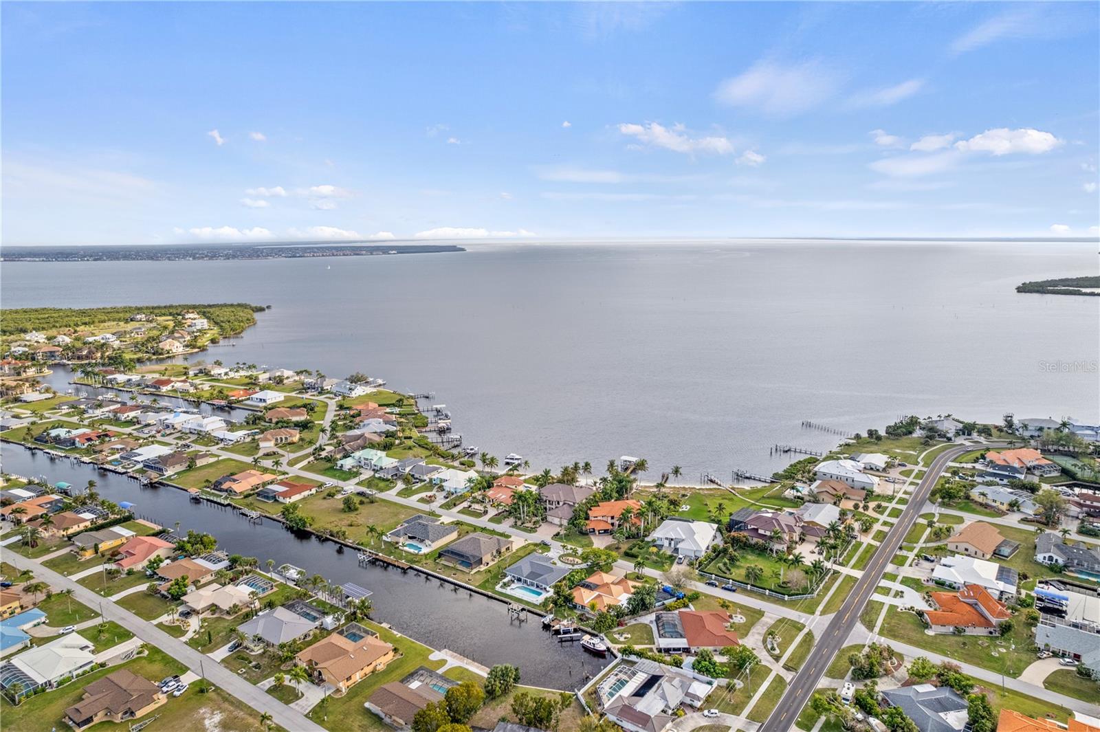 Image 48 of 49 For 104 Graham Street Se