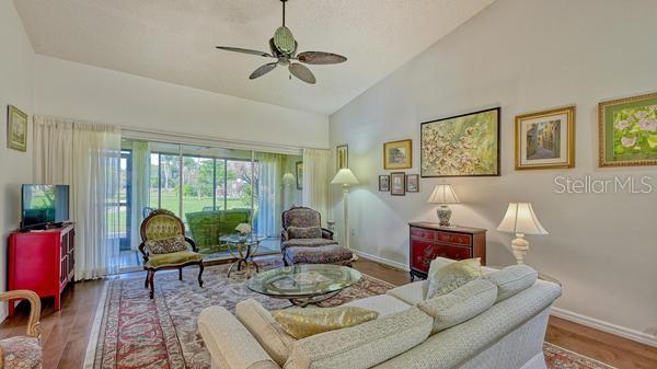 Image 9 of 43 For 5905 Doral Drive