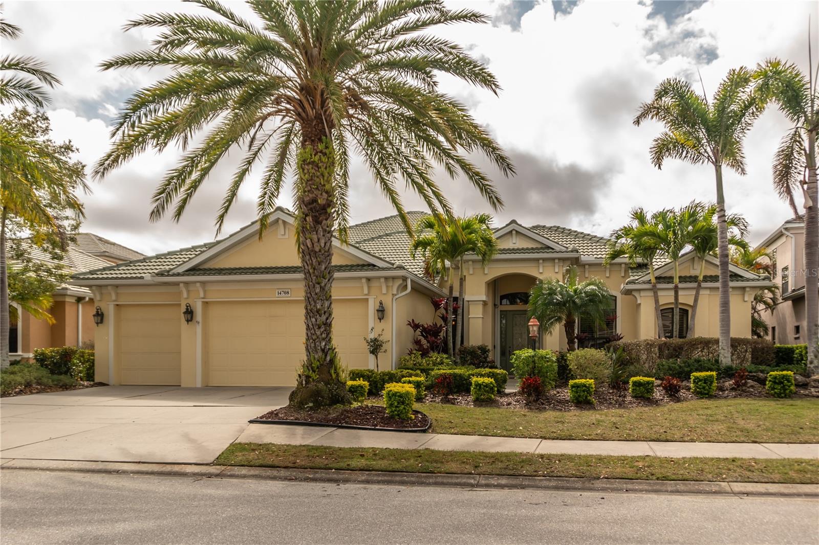 Details for 14708 Sundial Place, LAKEWOOD RANCH, FL 34202