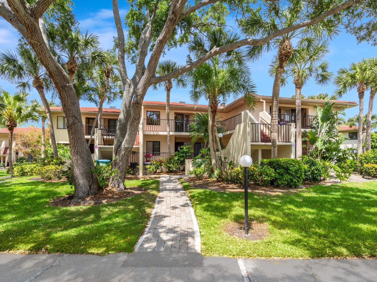 Details for 6480 Wild Oak Bay Boulevard 252, BRADENTON, FL 34210