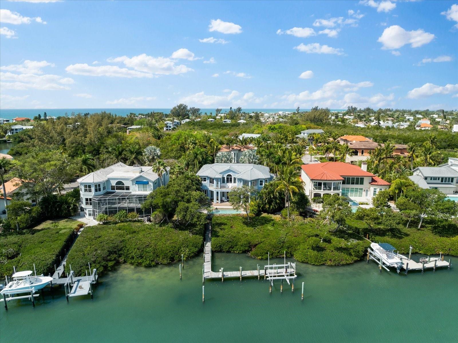 Listing photo id 0 for 757 Hideaway Bay Drive