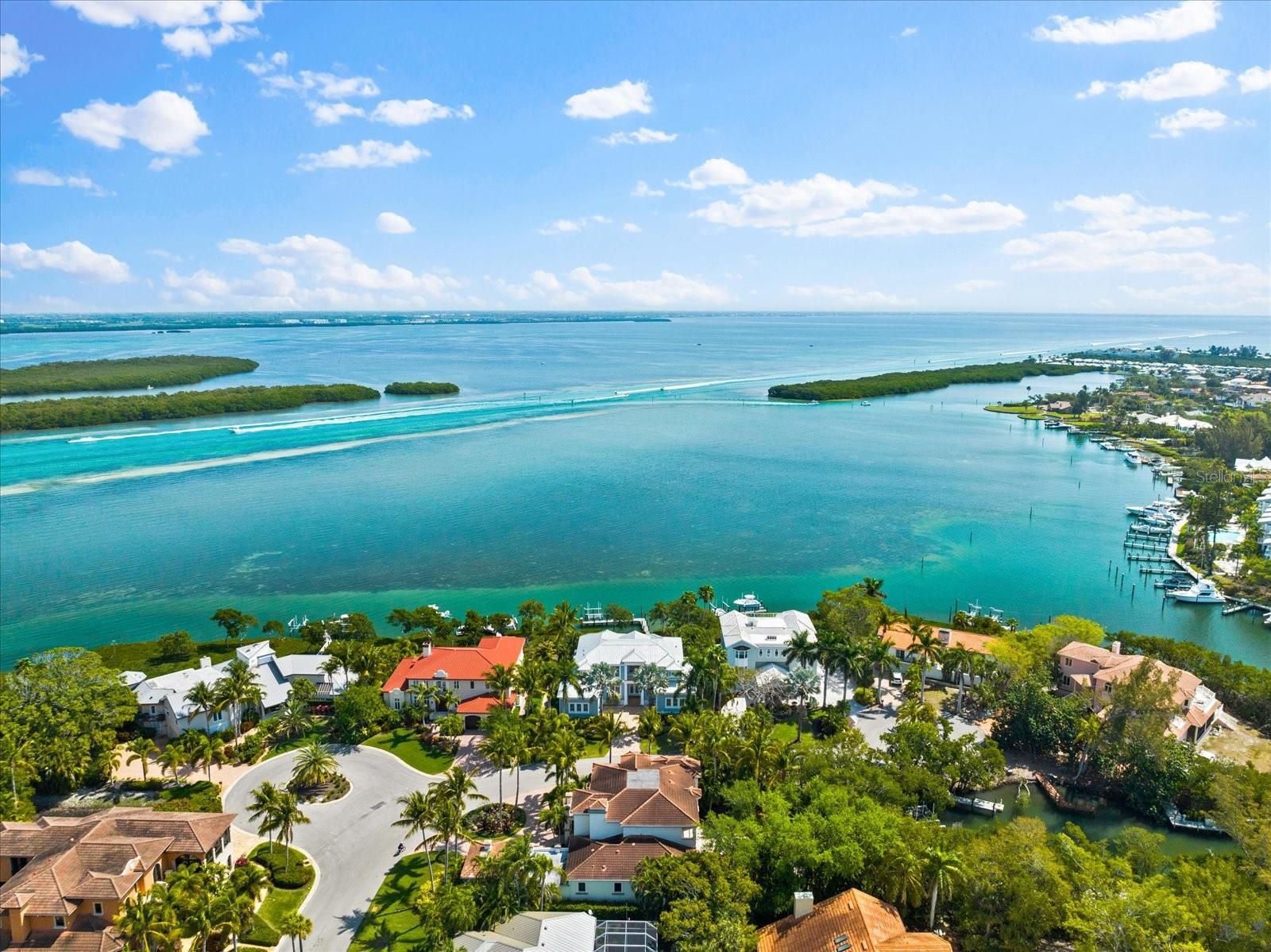 Listing photo id 87 for 757 Hideaway Bay Drive