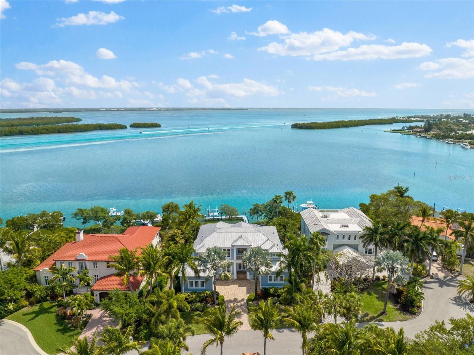 Listing photo id 88 for 757 Hideaway Bay Drive