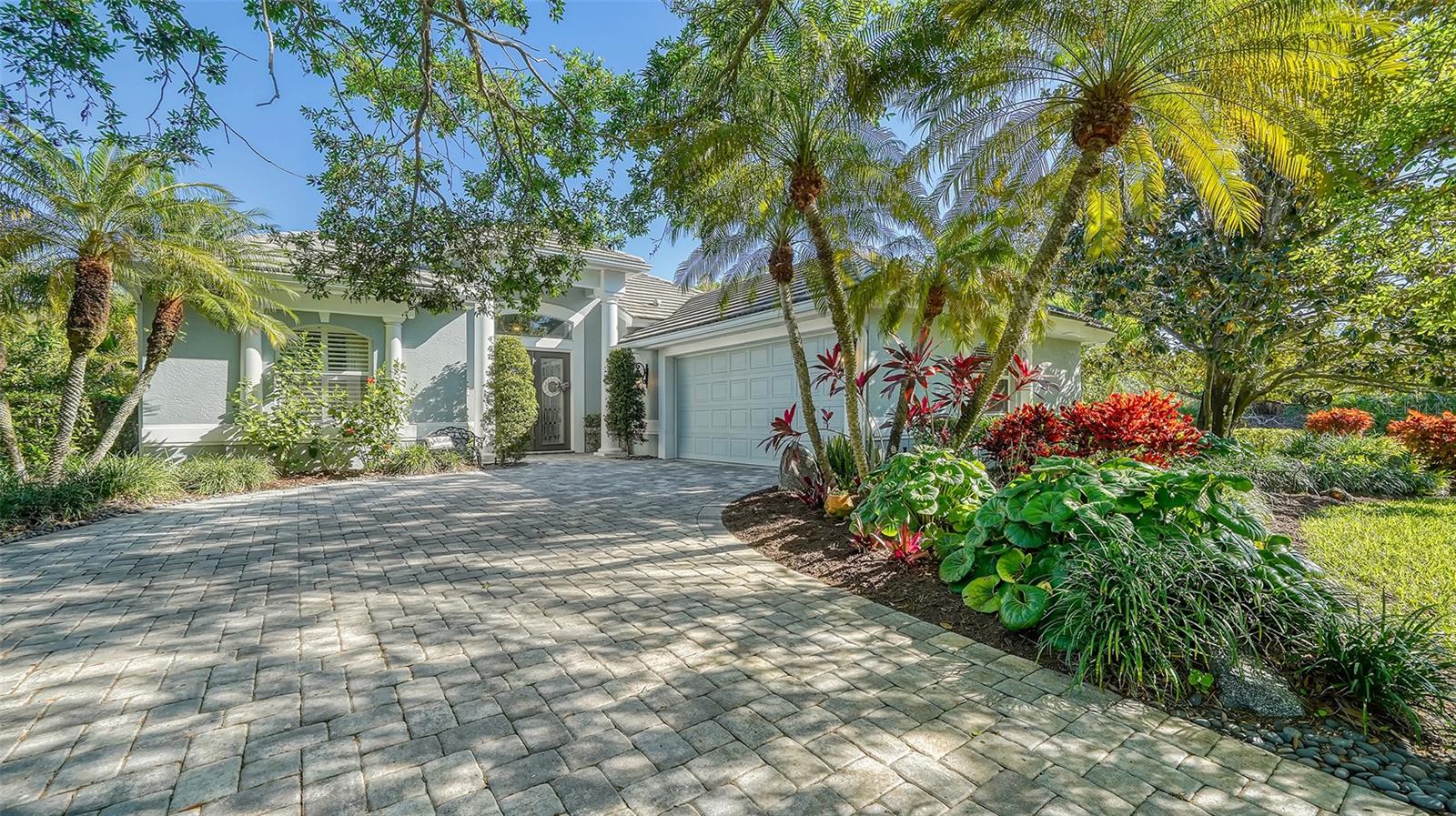 Details for 12 Bishops Court Rd Road, OSPREY, FL 34229