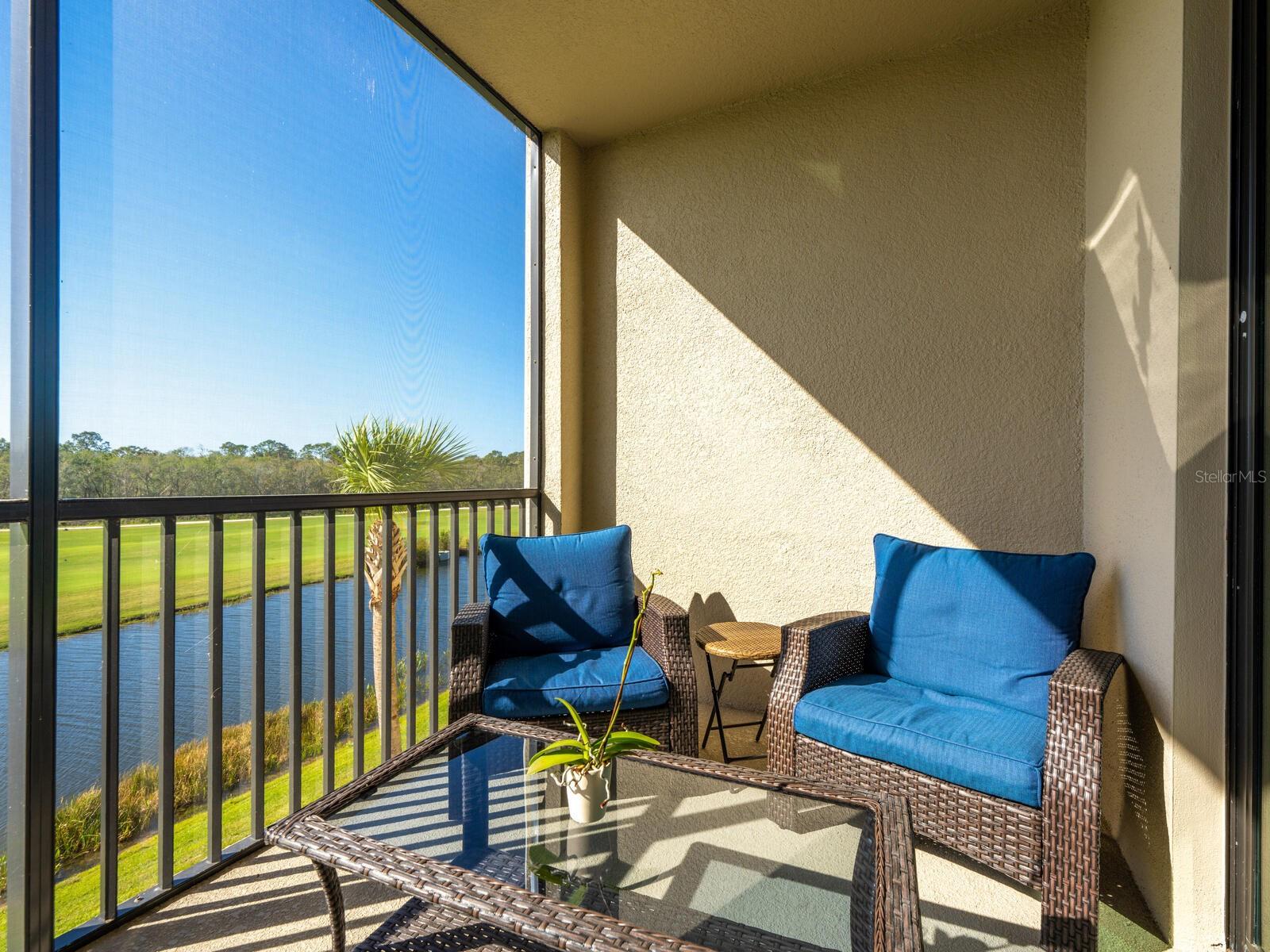 Image 21 of 38 For 17810 Gawthrop Drive 305