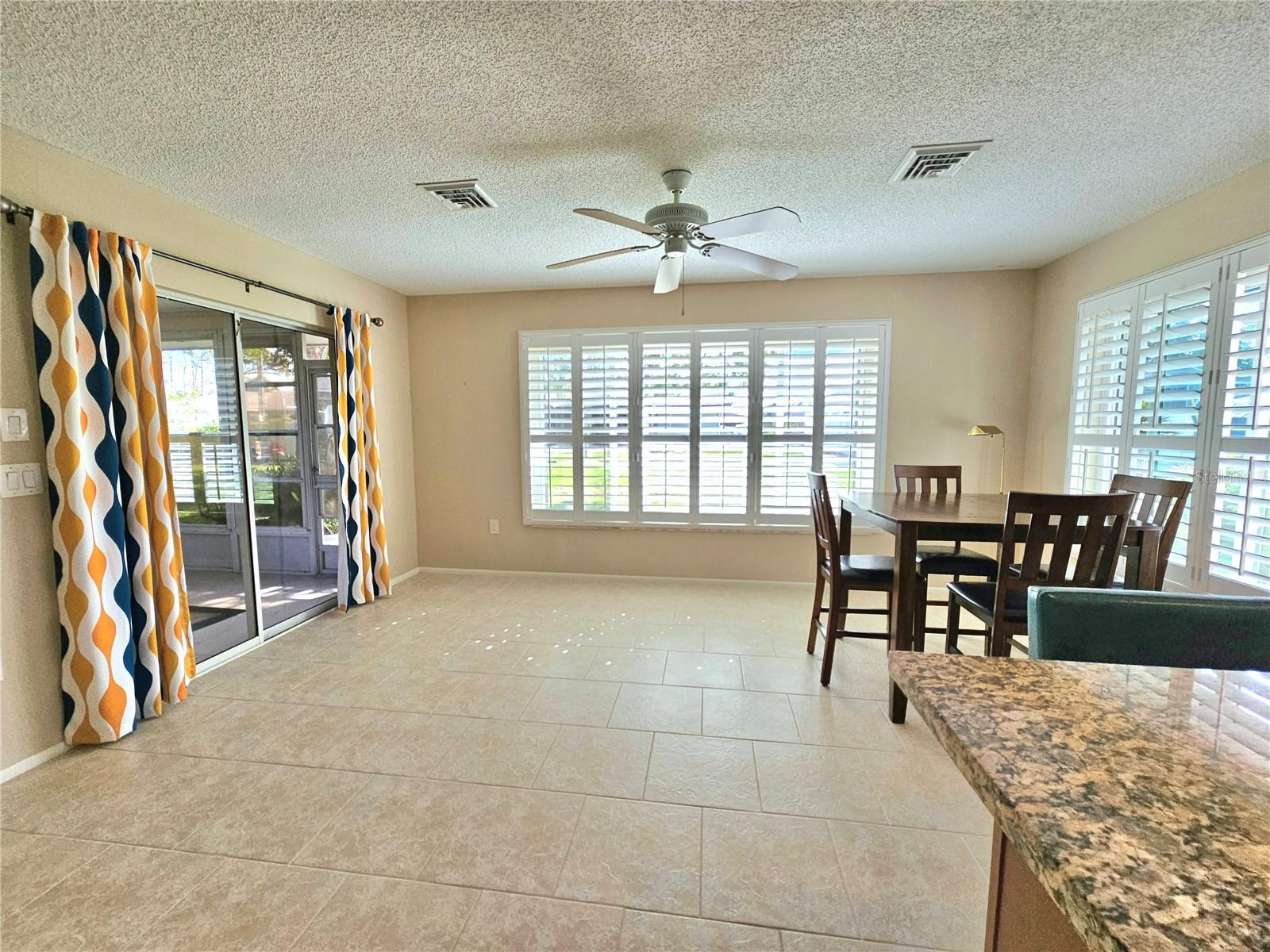 Image 19 of 37 For 9390 Gulfstream Boulevard