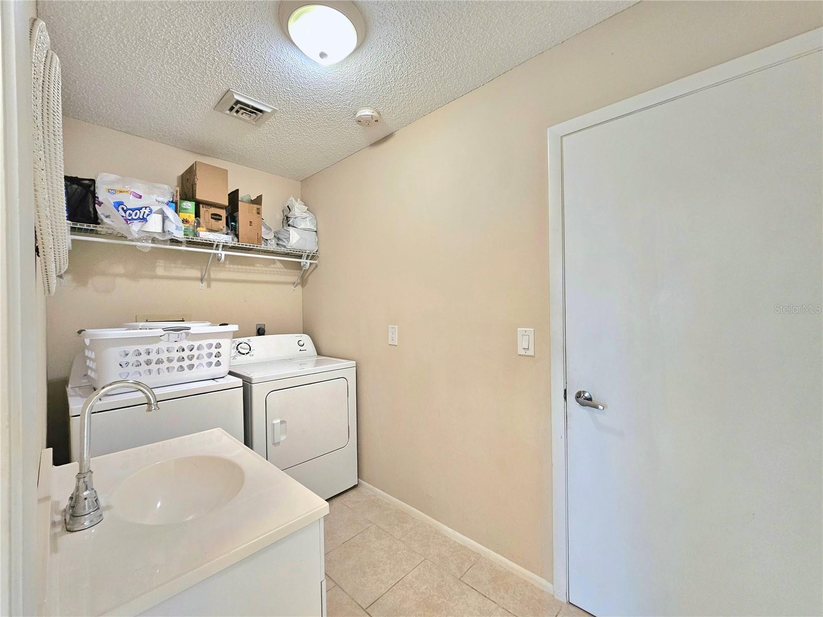 Image 33 of 37 For 9390 Gulfstream Boulevard