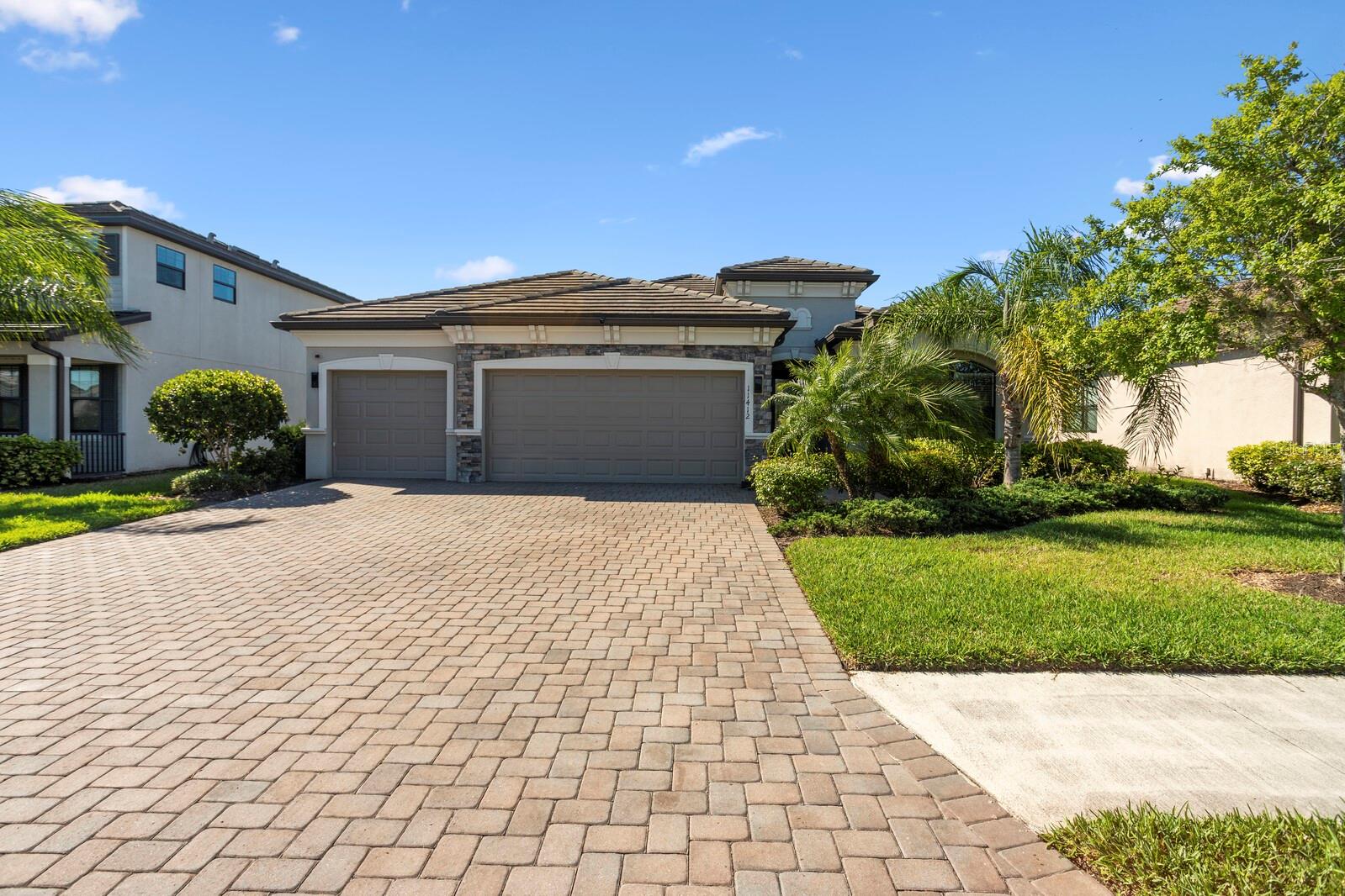 Details for 11412 Autumn Leaf Way, BRADENTON, FL 34212