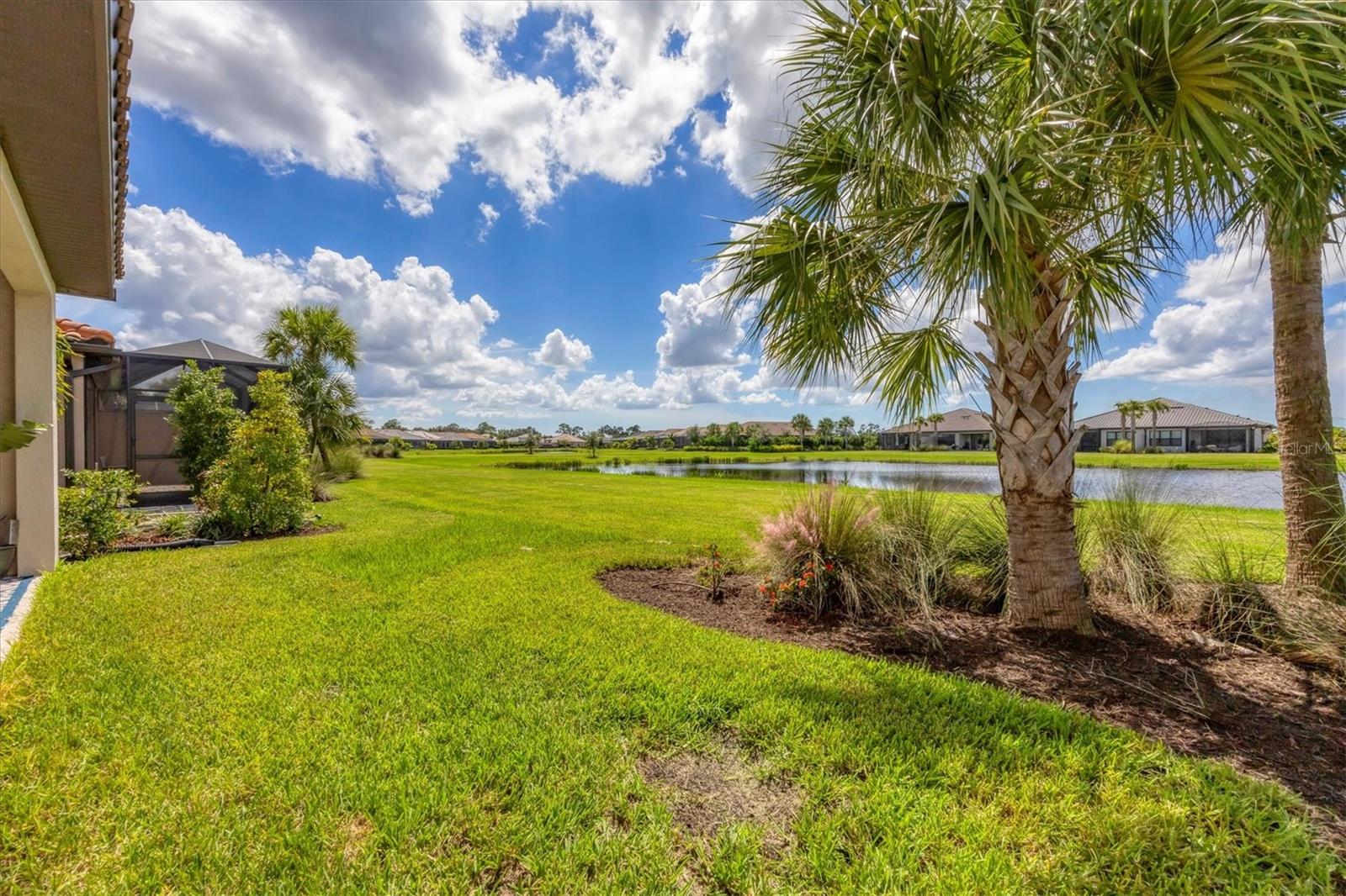 Listing photo id 24 for 10279 Morning Mist Lane