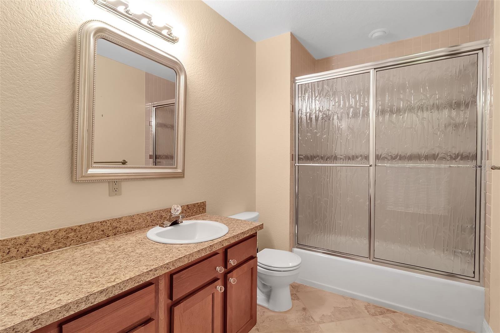 Listing photo id 41 for 5102 Manorwood Drive 2d