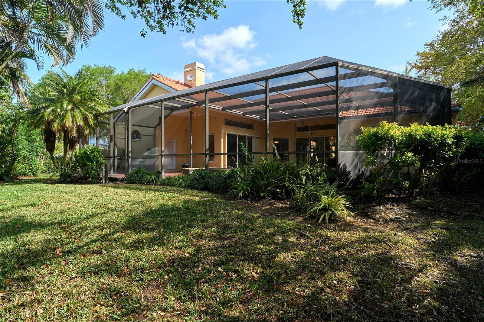 Listing photo id 34 for 3718 Boca Pointe Drive