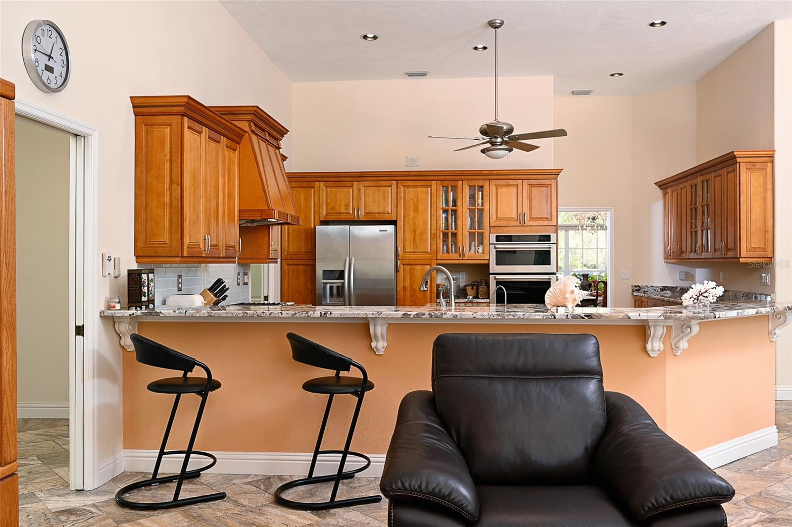 Listing photo id 3 for 3718 Boca Pointe Drive