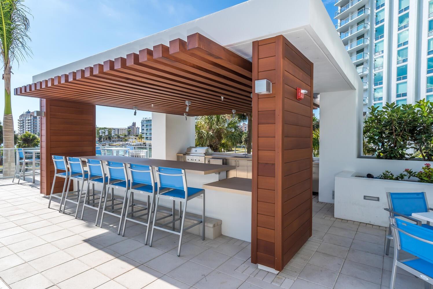 Listing photo id 59 for 1155 Gulfstream Avenue 406