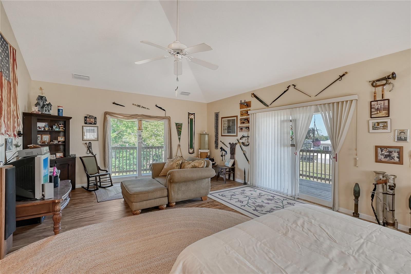 Listing photo id 42 for 651 Deer Hammock Road