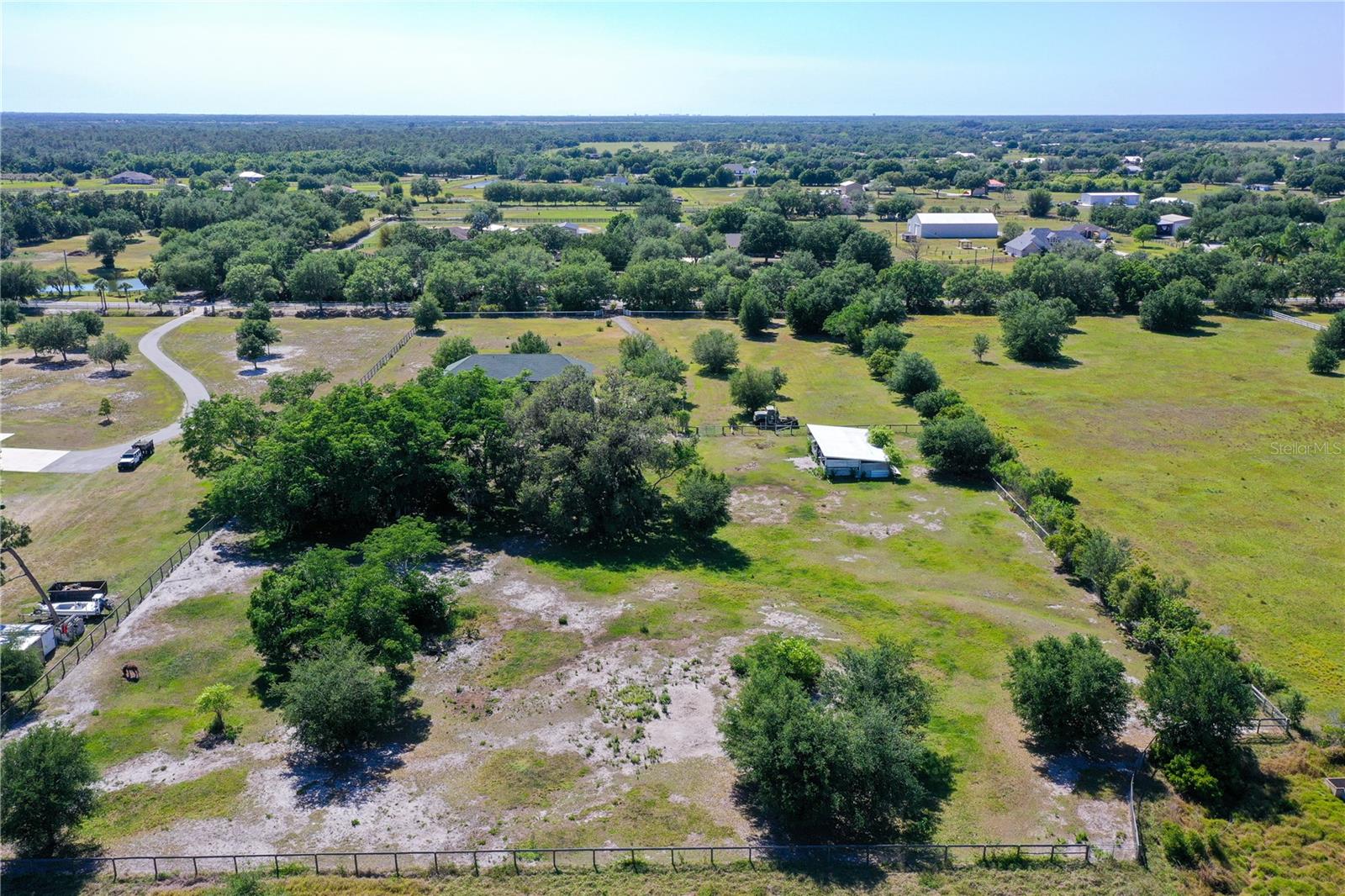 Listing photo id 5 for 651 Deer Hammock Road