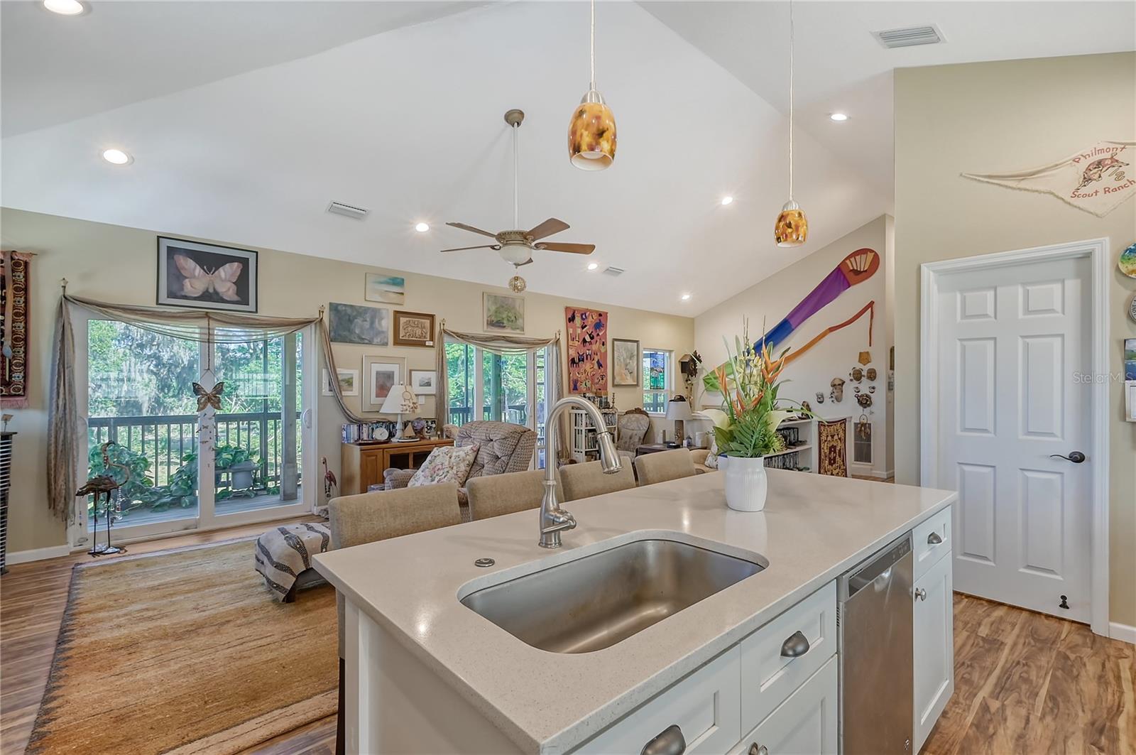 Listing photo id 68 for 651 Deer Hammock Road