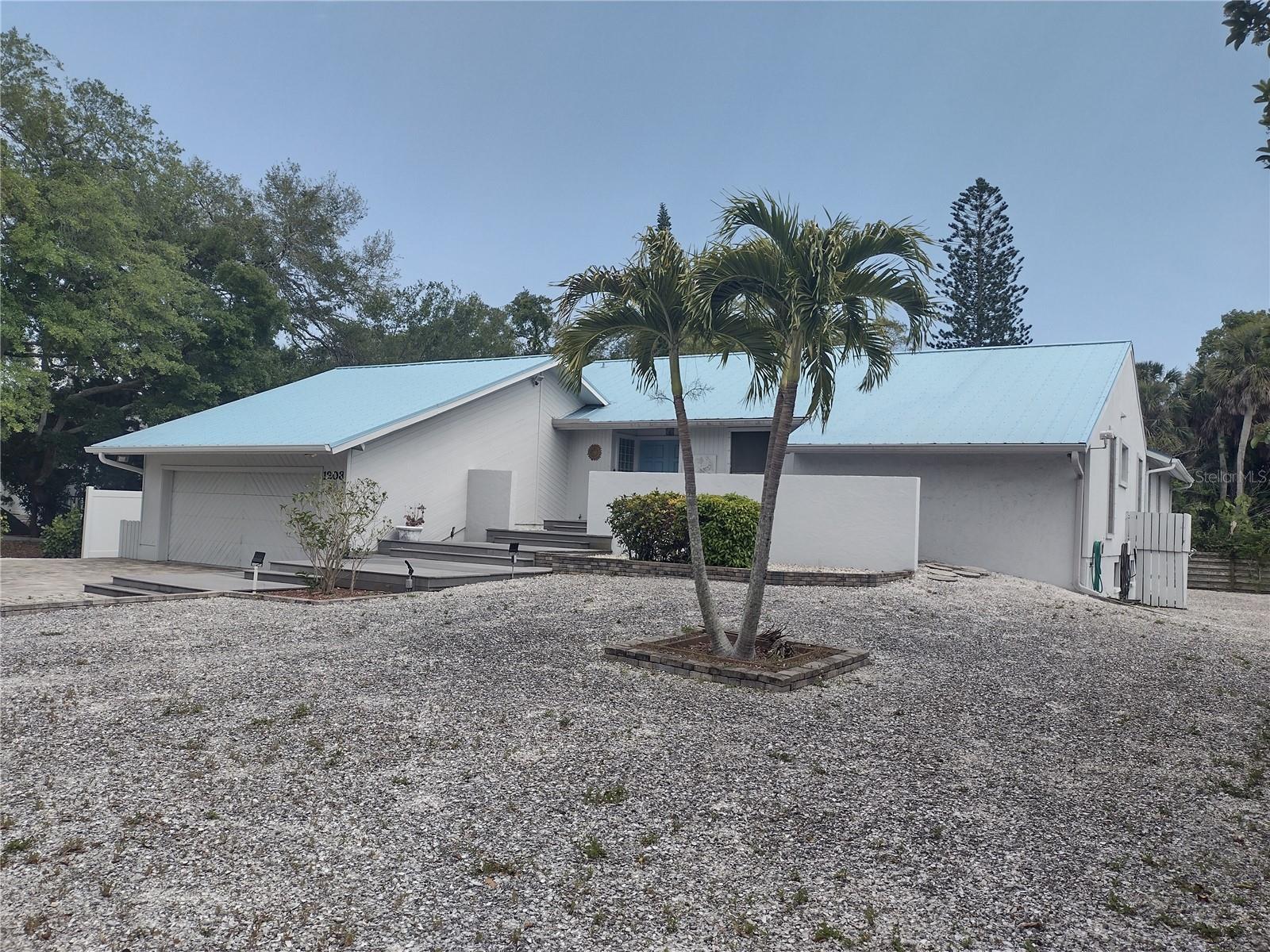 Details for 1203 View Drive, SARASOTA, FL 34242