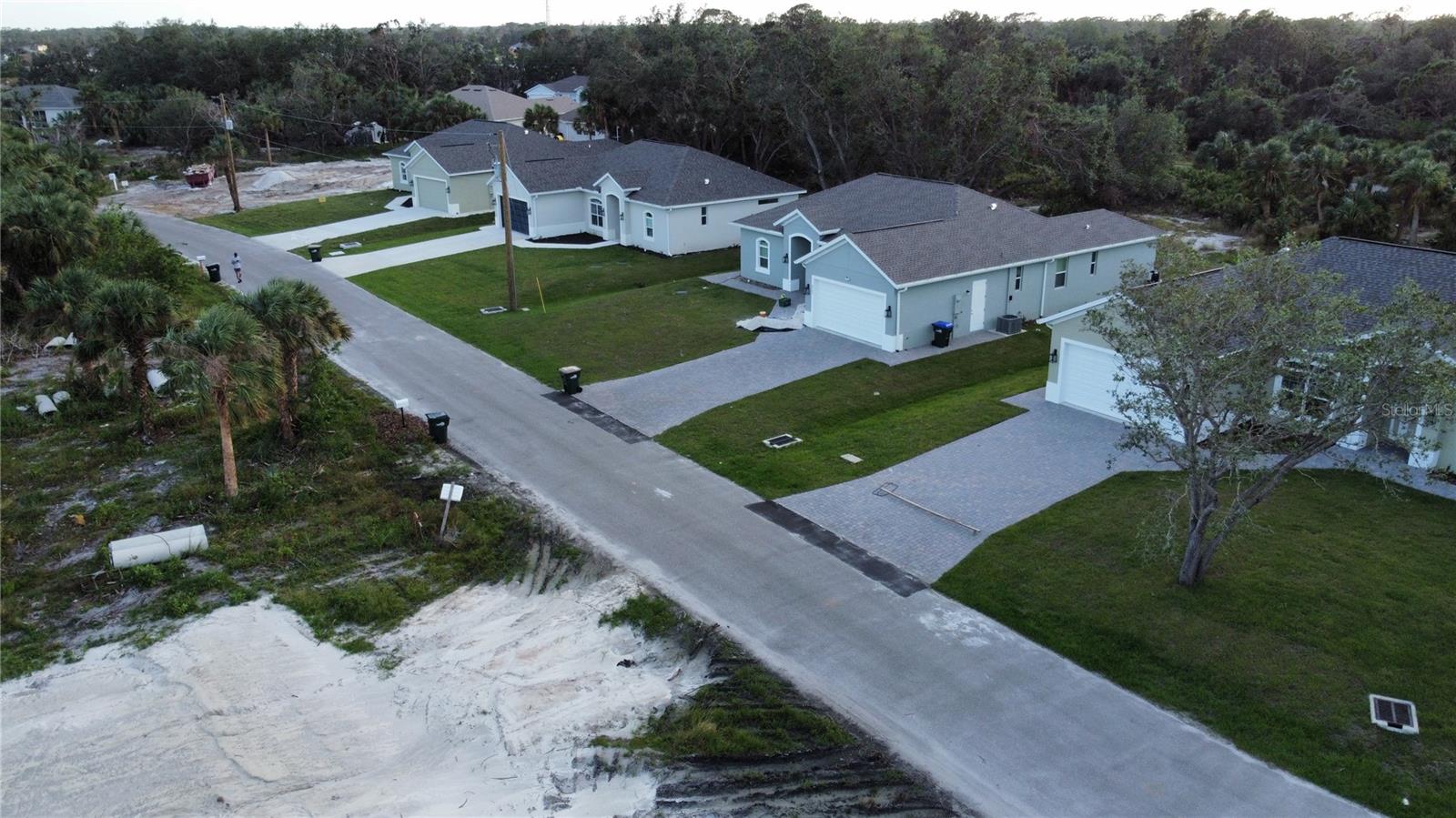 Image 11 of 16 For 8233 Givlic Lane
