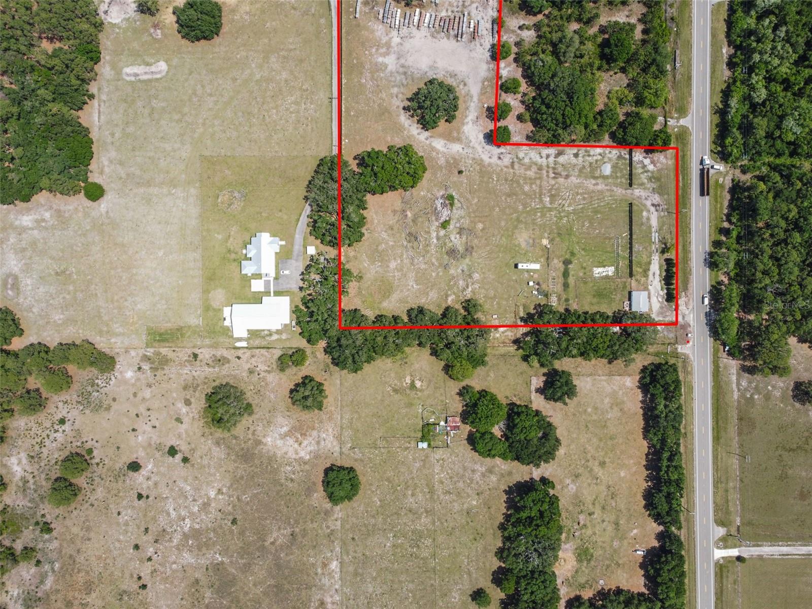 Listing photo id 19 for 18050 State Road 62