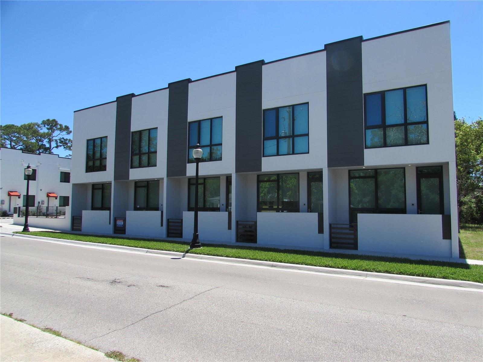 Image 13 of 19 For 1754 10th Street