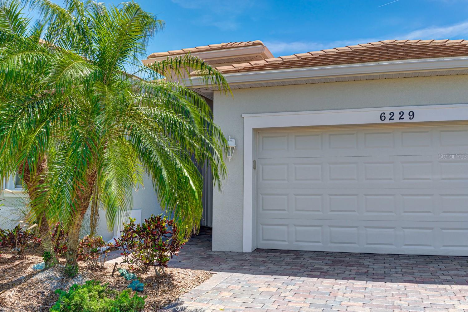 Image 4 of 62 For 6229 Grand Cypress Boulevard